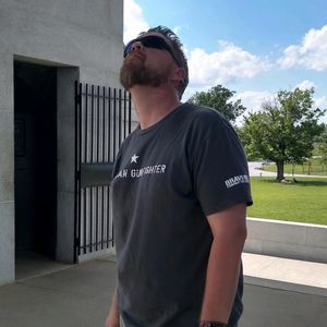 Meet your Posher, Mark